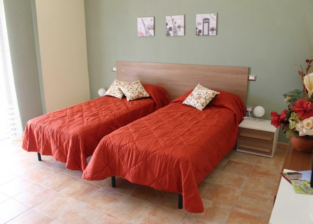 Il Roseto Di Daniela Bed and Breakfast Montefiascone Værelse billede