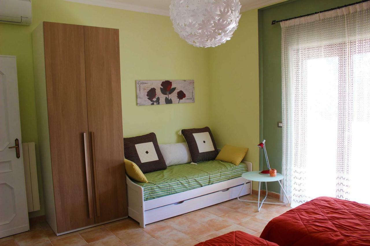 Il Roseto Di Daniela Bed and Breakfast Montefiascone Eksteriør billede